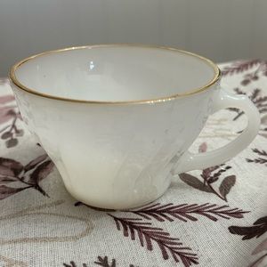 Vintage Anchor Hocking Golden Shell Milk Glass Tea cup